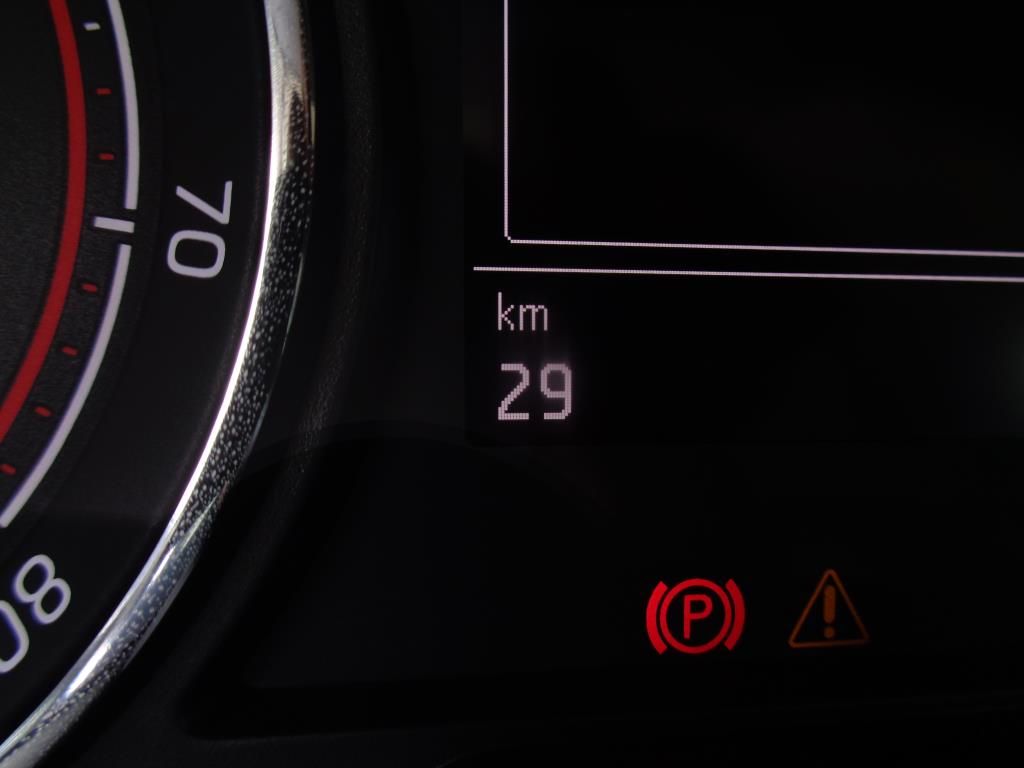 Autohaus Zimpel - Skoda Fabia 1.0 TSI Style LED+DAB+Climatronic+Sitzheiz - Bild 13 Autohaus Zimpel - Skoda Fabia 1.0 TSI Style LED+DAB+Climatronic+Sitzheiz - Bild 13