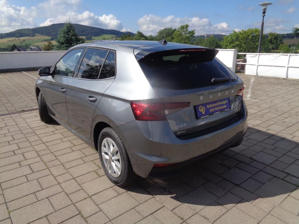 Autohaus Zimpel - Skoda Fabia 1.0 TSI Style LED+DAB+Climatronic+Sitzheiz - Bild 7 Autohaus Zimpel - Skoda Fabia 1.0 TSI Style LED+DAB+Climatronic+Sitzheiz - Bild 7