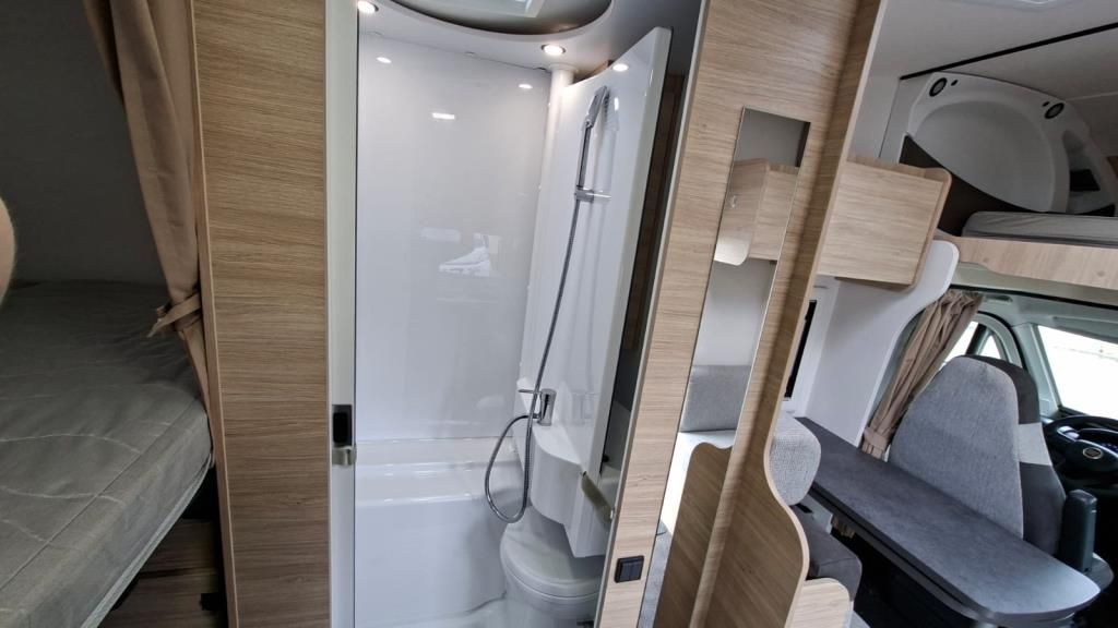 Autohaus Zimpel & Franke -  Challenger C194 +Markise+Solar+Fahrradträger - Bild 9