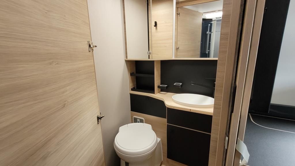 Autohaus Zimpel & Franke - Challenger 384 Etape Edition +Markise+Solar+Arctic - Bild 12 Autohaus Zimpel & Franke - Challenger 384 Etape Edition +Markise+Solar+Arctic - Bild 12