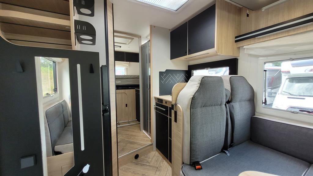 Autohaus Zimpel & Franke - Challenger 384 Etape Edition +Markise+Solar+Arctic - Bild 7 Autohaus Zimpel & Franke - Challenger 384 Etape Edition +Markise+Solar+Arctic - Bild 7