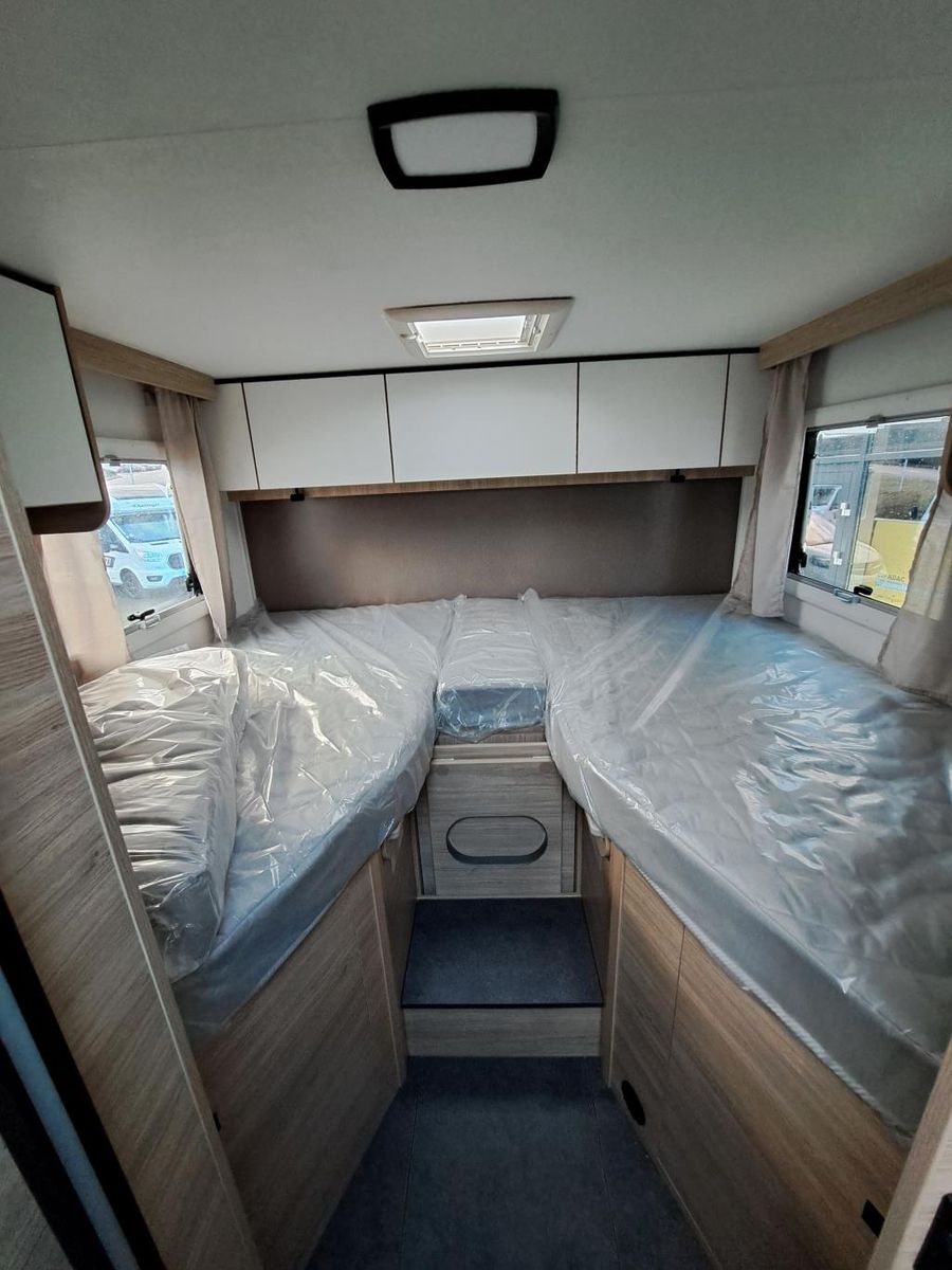 Autohaus Zimpel & Franke - Challenger 337GA 8-Gang+Hubbett+Solar+Markise - Bild 13 Autohaus Zimpel & Franke - Challenger 337GA 8-Gang+Hubbett+Solar+Markise - Bild 13