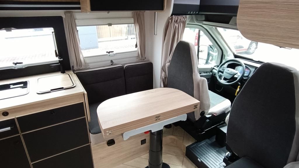 Autohaus Zimpel & Franke -  Challenger 337GA +Hubbett+Solar+Fahrradtr+Markise - Bild 11