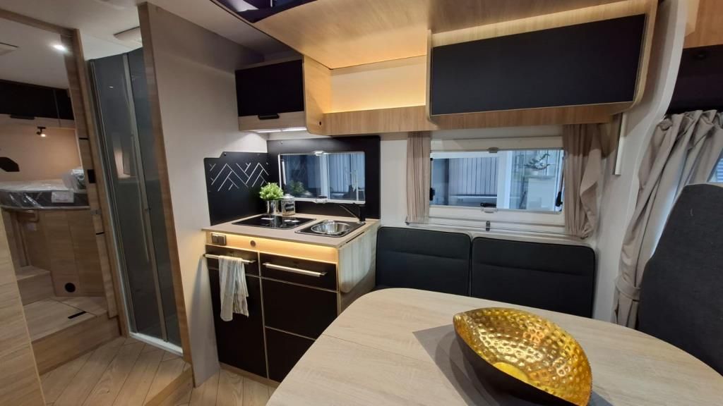 Autohaus Zimpel & Franke - Challenger 317 sofort ArcticPaket+4,1t+Hubbett - Bild 5 Autohaus Zimpel & Franke - Challenger 317 sofort ArcticPaket+4,1t+Hubbett - Bild 5