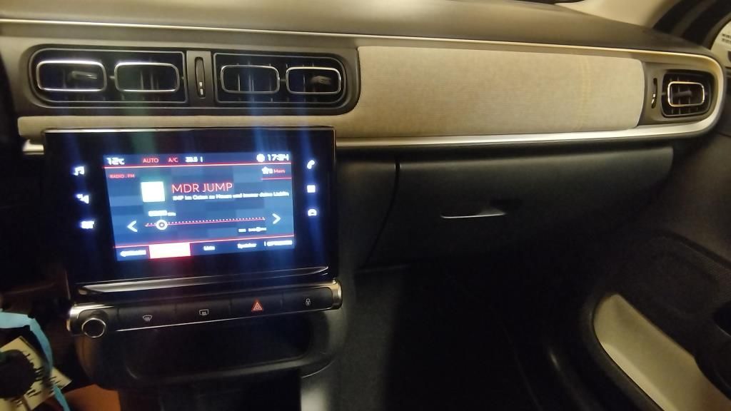 Erstes Annaberger Autohaus -  Citroën C3 Shine,Klimaautomatik, NSW, PDC, Sitzheizung - Bild 11 Erstes Annaberger Autohaus -  Citroën C3 Shine,Klimaautomatik, NSW, PDC, Sitzheizung - Bild 11