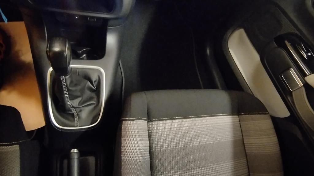 Erstes Annaberger Autohaus -  Citroën C3 Shine,Klimaautomatik, NSW, PDC, Sitzheizung - Bild 12 Erstes Annaberger Autohaus -  Citroën C3 Shine,Klimaautomatik, NSW, PDC, Sitzheizung - Bild 12