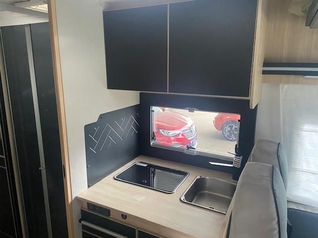 Autohaus Zimpel & Franke -  Challenger 384 Etape wenig km +Lithium+Arktik+Markise+Solar - Bild 9