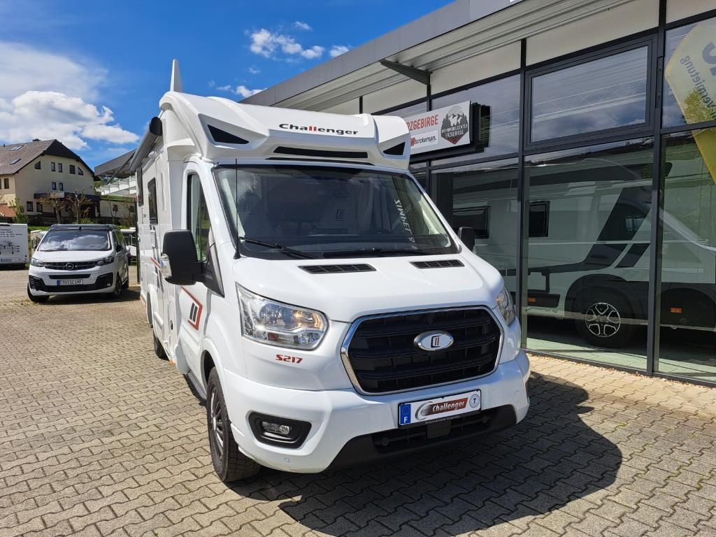 Autohaus Zimpel & Franke -  Challenger S217 Break wenig km +Markise+Solar+Connect+Fahrr