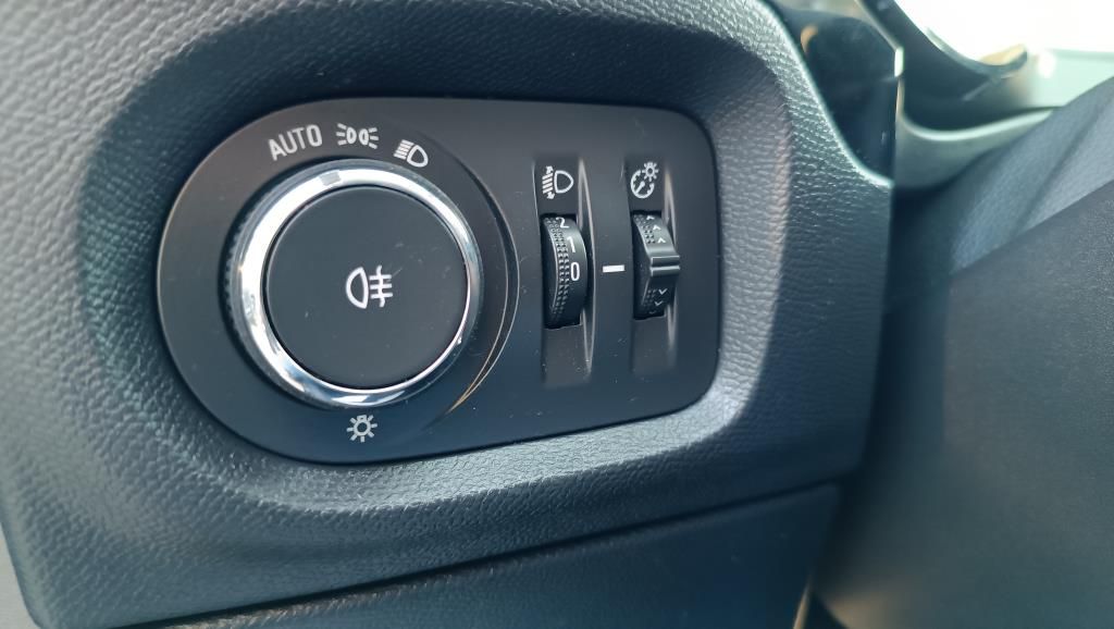 Autohaus Zimpel & Franke - Opel CORSA Edition Klima Sitzheizung PDC - Bild 12 Autohaus Zimpel & Franke - Opel CORSA Edition Klima Sitzheizung PDC - Bild 12