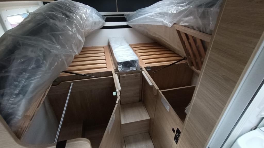 Autohaus Zimpel & Franke -  Challenger S217 Sport +Automatik +Arktik+Markise+Solar+Rück - Bild 12