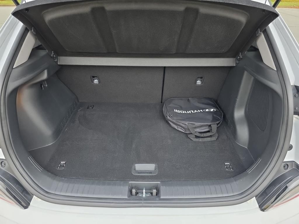 Erstes Annaberger Autohaus -  Hyundai KONA Elektro Edition 30plus Sitzheizung, Klimaau - Bild 12