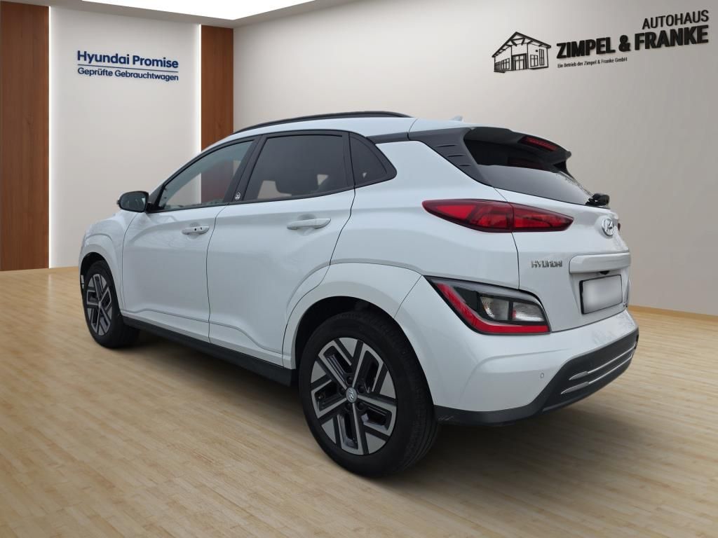 Erstes Annaberger Autohaus -  Hyundai KONA Elektro Edition 30plus Sitzheizung, Klimaau - Bild 4
