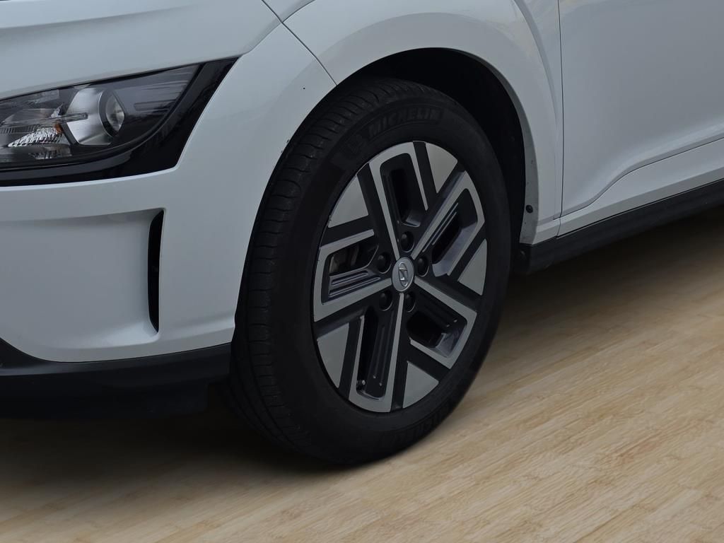 Erstes Annaberger Autohaus -  Hyundai KONA Elektro Edition 30plus Sitzheizung, Klimaau - Bild 6