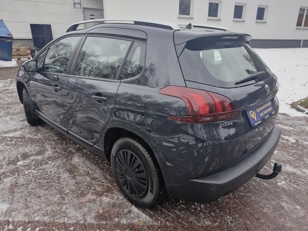 Autohaus Zimpel -  Peugeot 2008 1.2 PureTech Active AHK+Winterräder+NSW - Bild 5