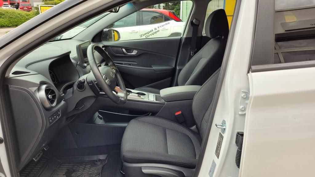 Autohaus Zimpel -  Hyundai Kona Elektro AT 39 kWh Trend Sitzheizung+Kamera - Bild 5