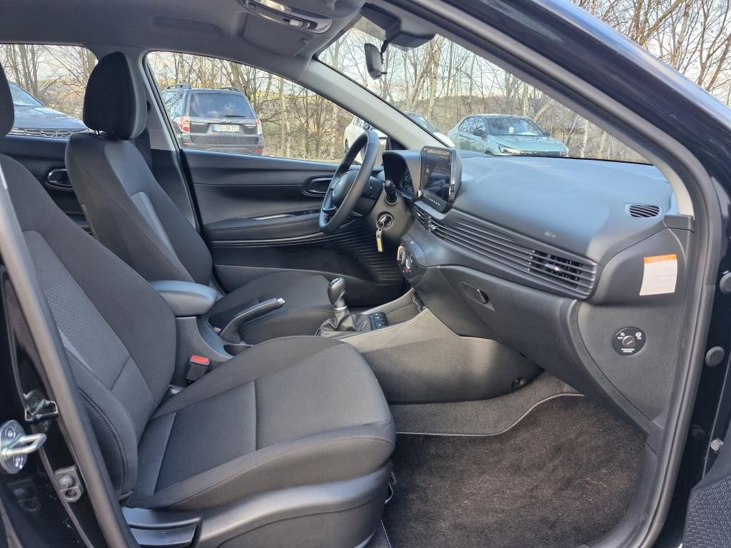 Autohaus Zimpel -  Hyundai i20 1.0T Navi+Ambiente+Sitzhzg. - Bild 7
