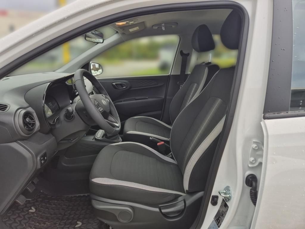 Erstes Annaberger Autohaus - Hyundai i10 Navi+Kamera+Klima+ Tempomat+ISOFIX - Bild 7 Erstes Annaberger Autohaus - Hyundai i10 Navi+Kamera+Klima+ Tempomat+ISOFIX - Bild 7