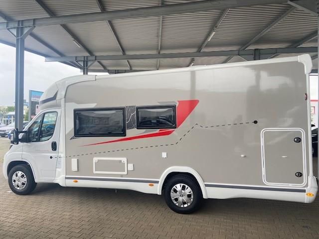 Autohaus Zimpel & Franke - Challenger 384 Etape wenig km +Lithium+Arktik+Markise+Solar - Bild 6 Autohaus Zimpel & Franke - Challenger 384 Etape wenig km +Lithium+Arktik+Markise+Solar - Bild 6