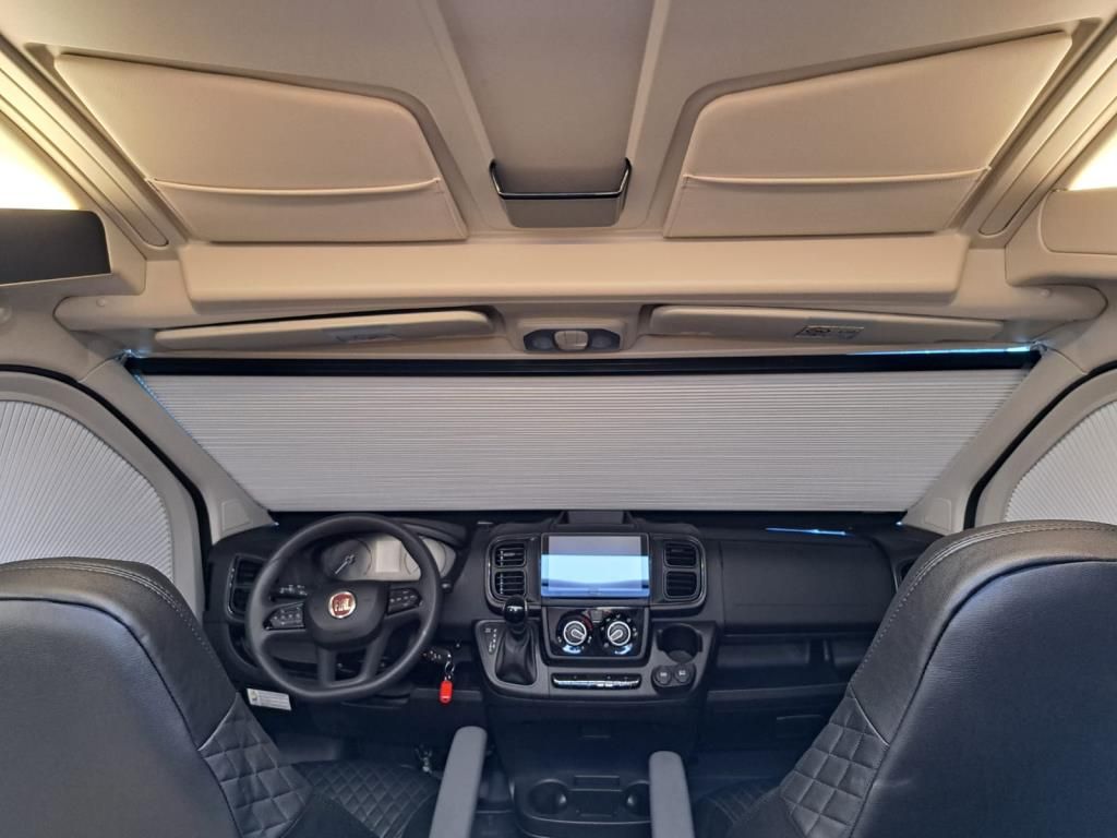 Autohaus Zimpel & Franke -  Challenger V217 Sport wenig km +Markise+Solar+Fahrradträger - Bild 16