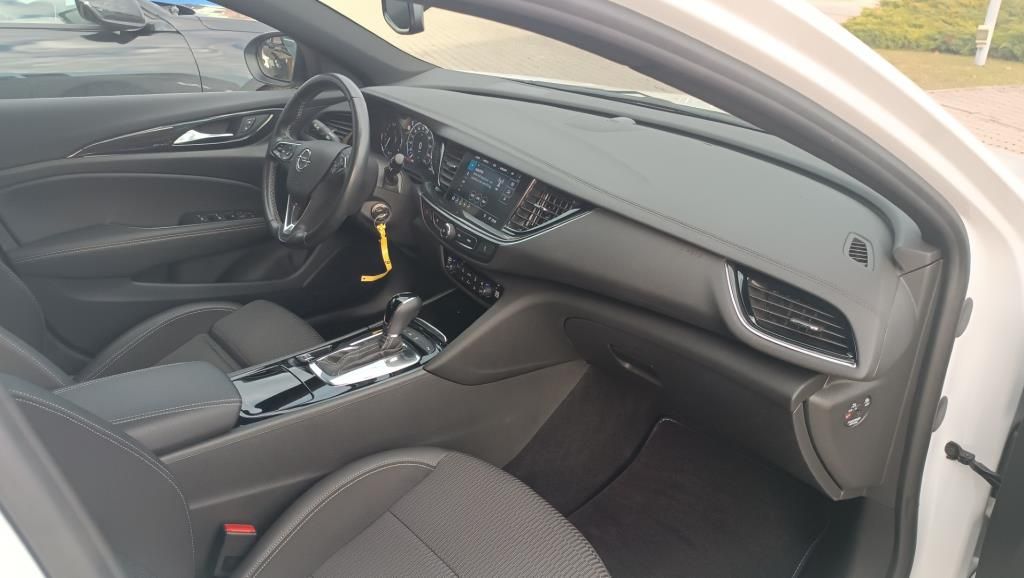 Autohaus Zimpel & Franke - Opel Insignia 18 Euro-6d 9-St - Bild 10 Autohaus Zimpel & Franke - Opel Insignia 18 Euro-6d 9-St - Bild 10