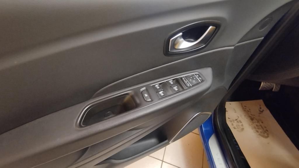 Erstes Annaberger Autohaus - Renault CAPTUR S, Automatik, Navi, LED, Kamera - Bild 10 Erstes Annaberger Autohaus - Renault CAPTUR S, Automatik, Navi, LED, Kamera - Bild 10