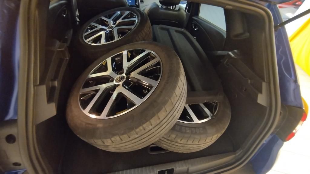 Erstes Annaberger Autohaus - Renault CAPTUR S, Automatik, Navi, LED, Kamera - Bild 8 Erstes Annaberger Autohaus - Renault CAPTUR S, Automatik, Navi, LED, Kamera - Bild 8