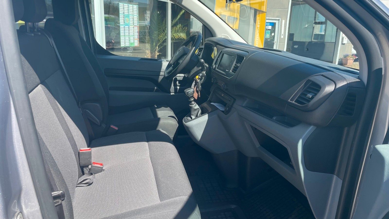 Autohaus Zimpel & Franke -  Opel Vivaro/Zafira Kombi L 2.0 Diesel 106 kW (145 PS) - Bild 10