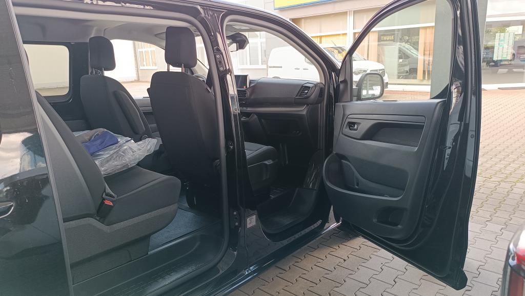 Autohaus Zimpel & Franke -  Opel Vivaro Doppelkabine Lang L3 2.0 Diesel 106 kW/14 - Bild 5