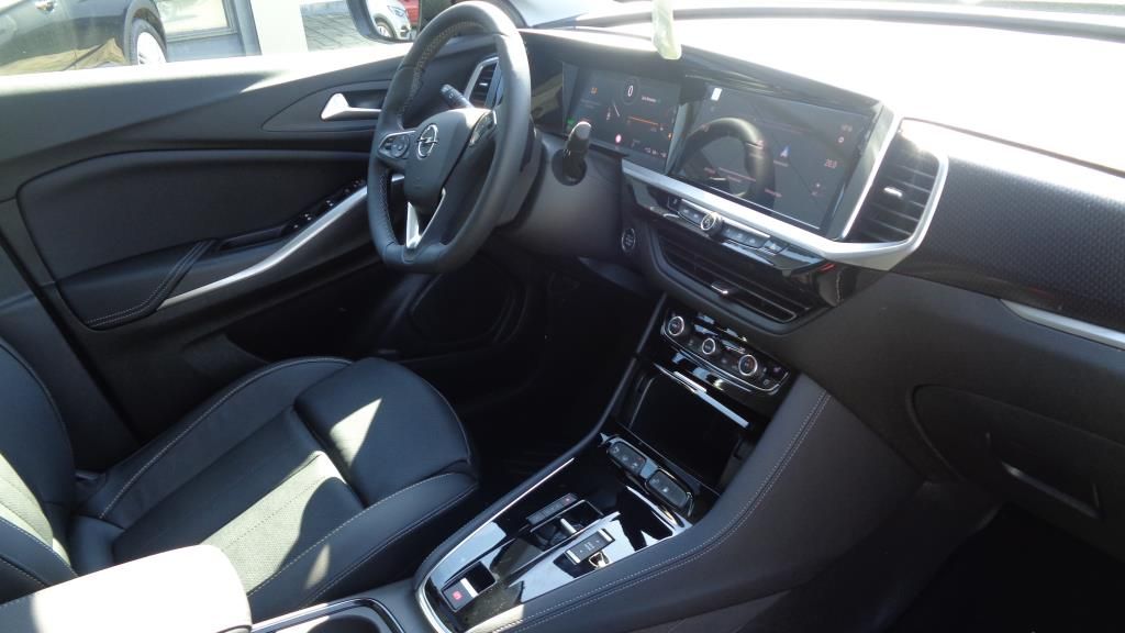 Autohaus Zimpel - Opel GRANDLAND PHEV Elegance Voll-LED+360-Grad-Kamera - Bild 10 Autohaus Zimpel - Opel GRANDLAND PHEV Elegance Voll-LED+360-Grad-Kamera - Bild 10
