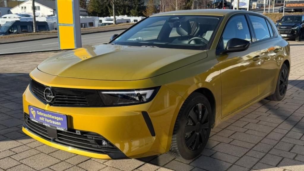 Autohaus Zimpel -  Opel Astra Edition 1.2 Klimaautomatik+DAB+LED+CarPlay