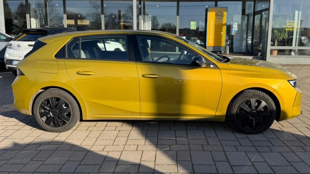 Autohaus Zimpel -  Opel Astra Edition 1.2 Klimaautomatik+DAB+LED+CarPlay - Bild 4