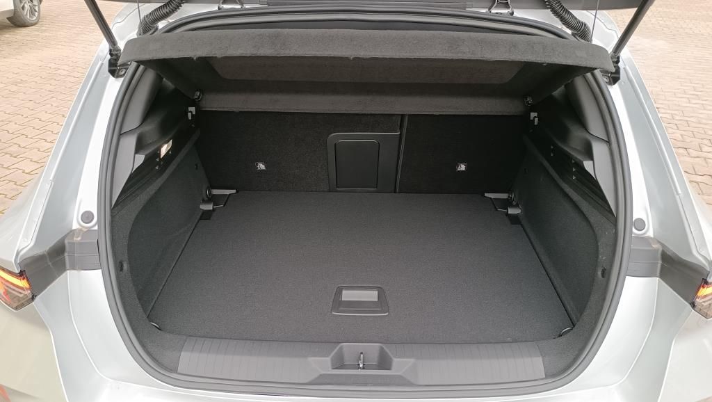 Autohaus Franke & Ebert -  Opel Astra GS 360-Grad-Kamera+ SHZ+LHZ+PP+LED+Keyless - Bild 6