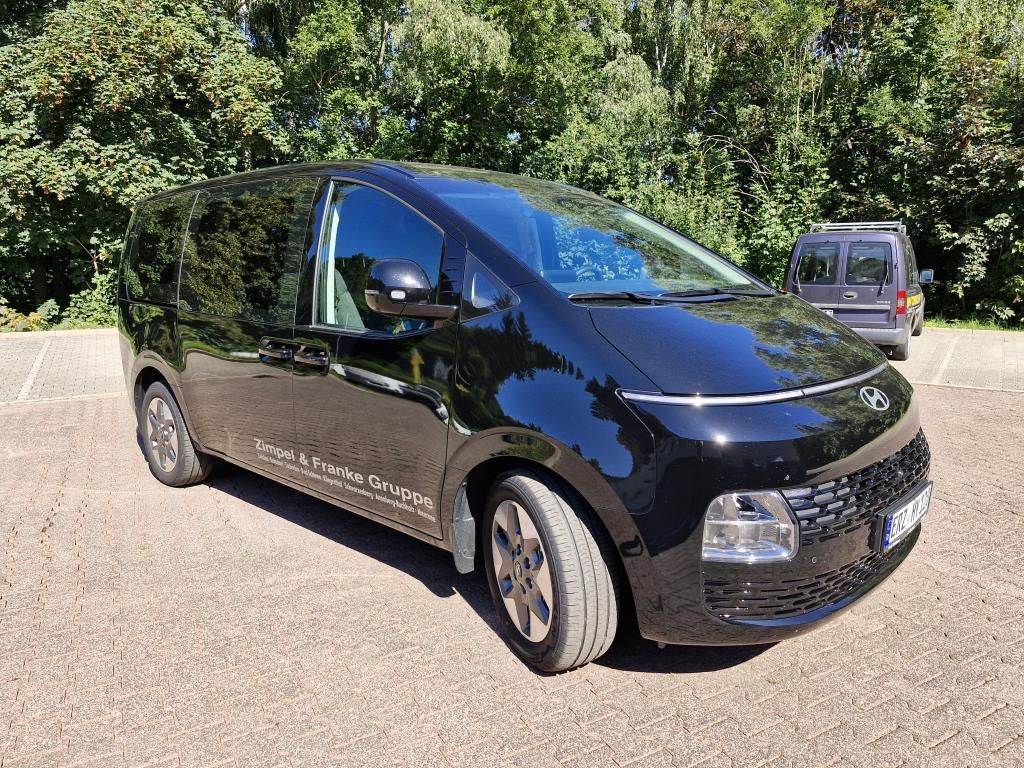 Autohaus Zimpel - Hyundai Staria HEV Elektrische Schiebetüren+360 Kamera - Bild 2 Autohaus Zimpel - Hyundai Staria HEV Elektrische Schiebetüren+360 Kamera - Bild 2