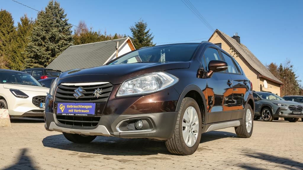 Erstes Annaberger Autohaus -  Suzuki SX4 S-Cross 1,6 Comfort 4x4 SHZ+LED+Parksensor - Bild 1