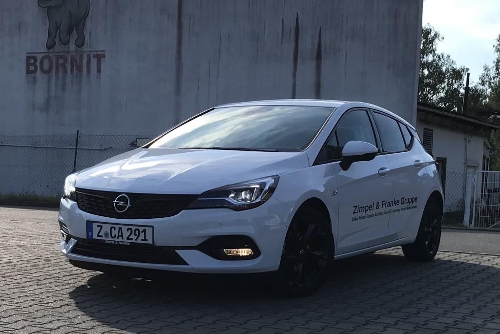 Autohaus Zimpel & Franke -  Opel Astra Ultimate 5-trg. 1.2 Turbo LED, NAVI, SH, P - Bild 2