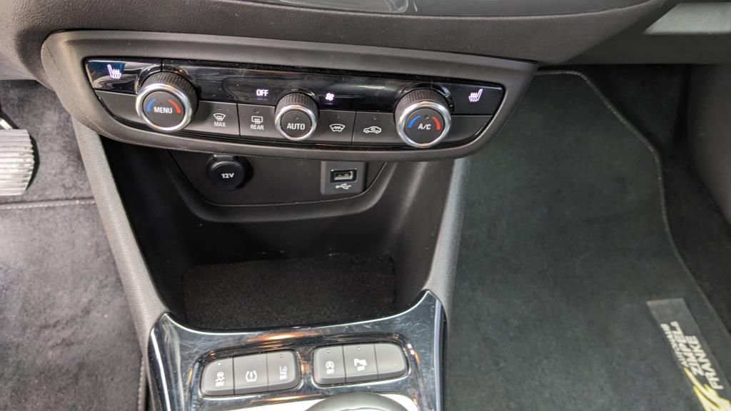 Autohaus Zimpel & Franke - Opel Crossland Elegance 1.2 Turbo 81 kW 110 PS MT6 - Bild 14 Autohaus Zimpel & Franke - Opel Crossland Elegance 1.2 Turbo 81 kW 110 PS MT6 - Bild 14