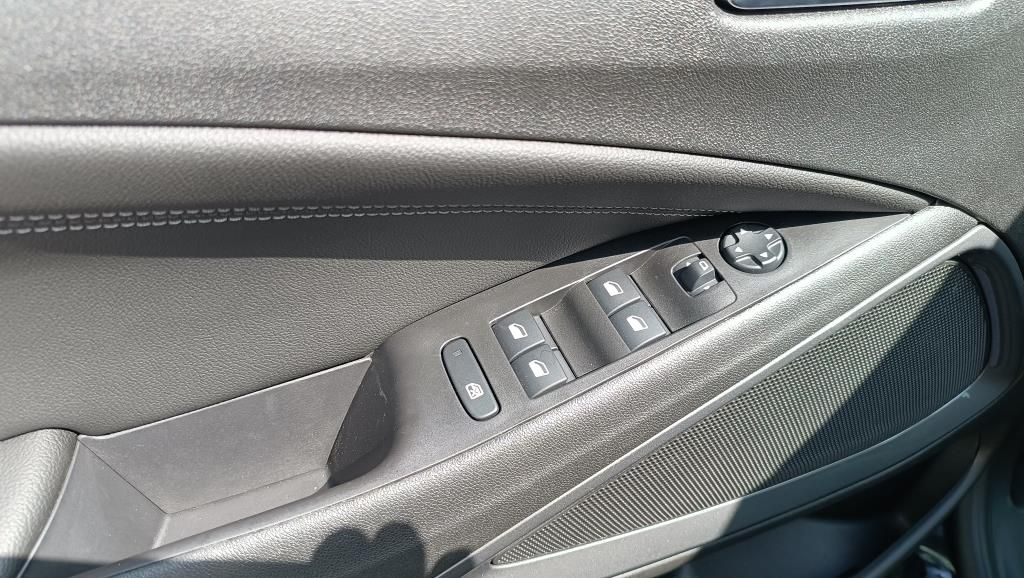 Autohaus Zimpel & Franke -  Opel CROSSLAND  1.2 Direct Injection Turbo 96 kW 130  - Bild 8