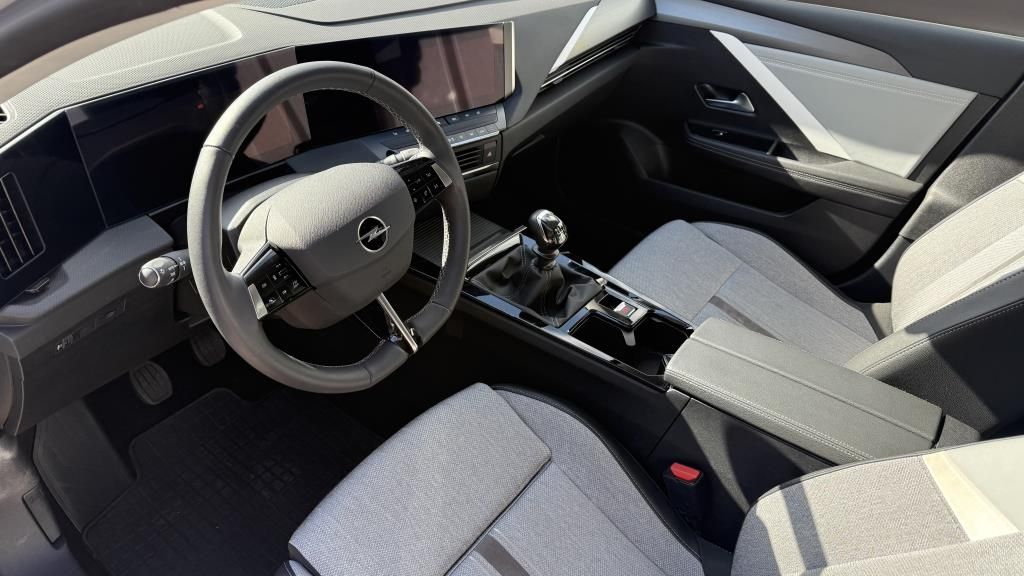 Autohaus Zimpel -  Opel Astra Elegance 1.2T Klimaautomatik+Kamera+LED+SH - Bild 9