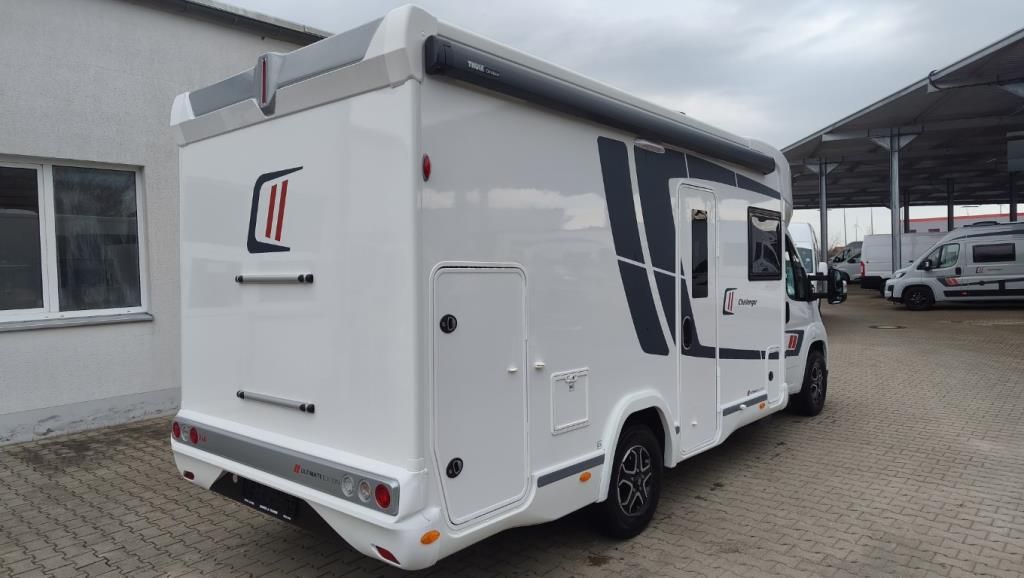 Autohaus Zimpel & Franke -  Challenger 260 Ultimate Top Preis +Automatik+Markise+Solar+ - Bild 4