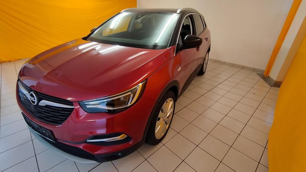 Erstes Annaberger Autohaus -  Opel Grandland Ultimate PHEV 1.6T Navi+DAB+LED+360-Ka