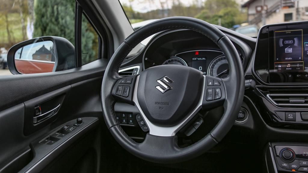 Autohaus Zimpel & Franke -  Suzuki S-CROSS 1.4 COMFORT+ ALLGRIP HYBRID LED+NAVI+SHZ - Bild 13