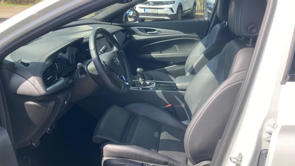 Erstes Annaberger Autohaus -  Opel Insignia Sports Tourer Ultimate 2.0 D 128 kW 174 - Bild 9