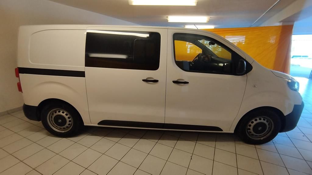 Erstes Annaberger Autohaus - Opel Vivaro L2 Flexkabine Winter,City-Connect, - Bild 4 Erstes Annaberger Autohaus - Opel Vivaro L2 Flexkabine Winter,City-Connect, - Bild 4