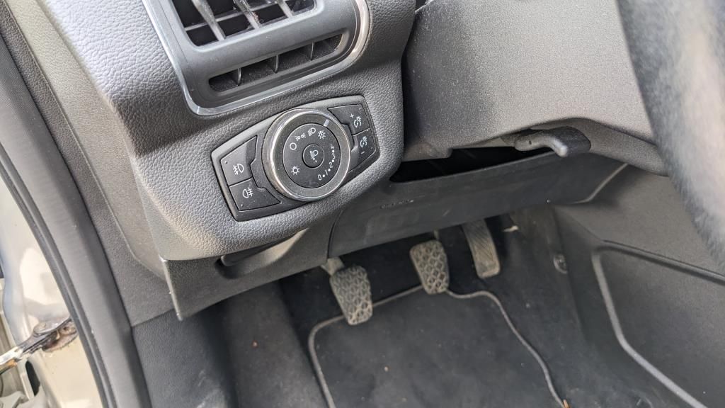 Autohaus Zimpel & Franke -  Ford B-MAX Titanium Panoramadach Navi CoolSound 3 Win - Bild 11