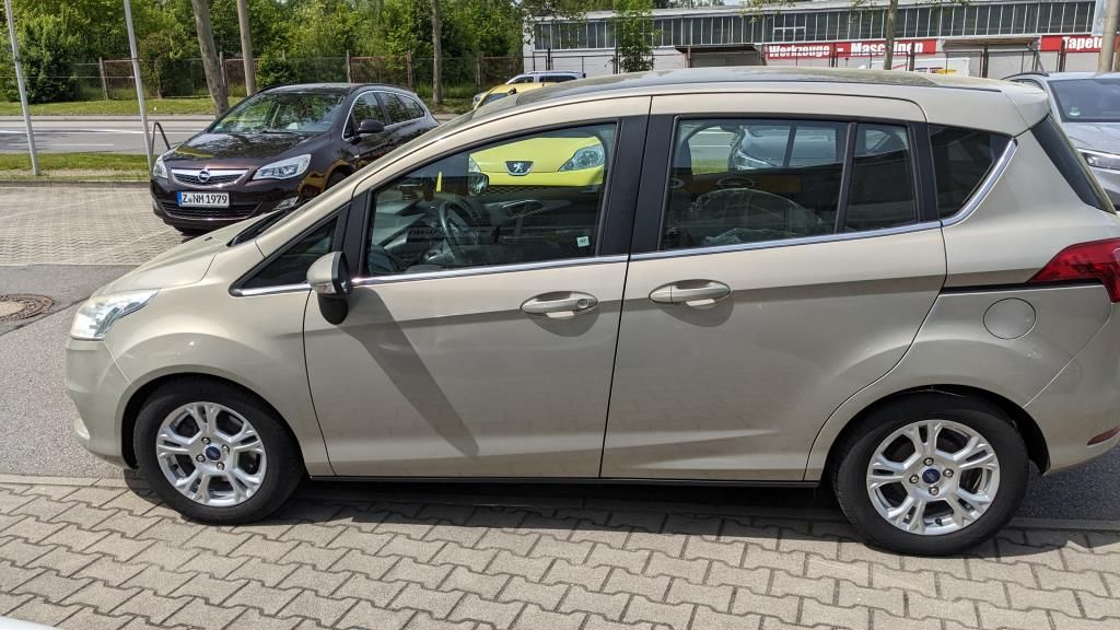 Autohaus Zimpel & Franke -  Ford B-MAX Titanium Panoramadach Navi CoolSound 3 Win - Bild 3