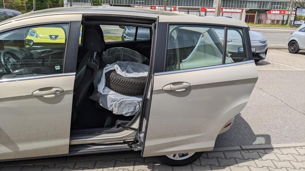 Autohaus Zimpel & Franke -  Ford B-MAX Titanium Panoramadach Navi CoolSound 3 Win - Bild 6
