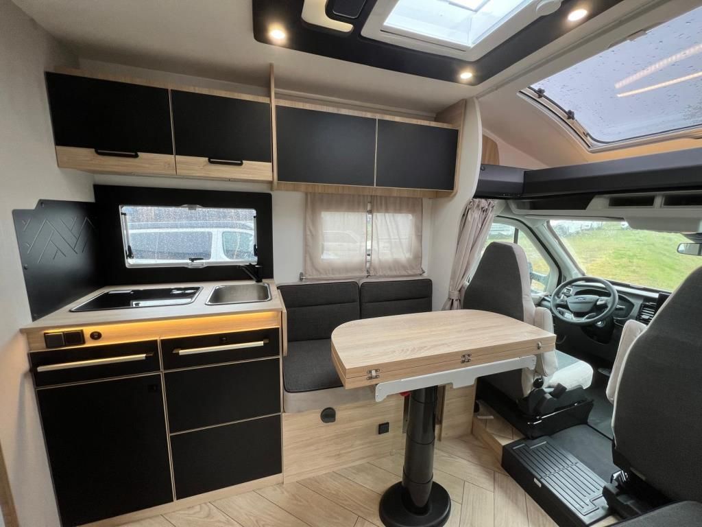 Autohaus Zimpel & Franke -  Challenger 318 4,1t ArcticPaket+Solar+Markise - Bild 3