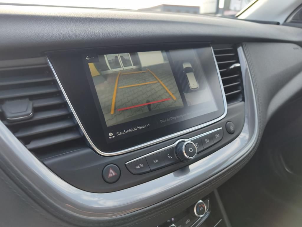 Autohaus Zimpel & Franke - Opel Grandland X Ultimate 4x4 Plug-In Hybrid Automati - Bild 13 Autohaus Zimpel & Franke - Opel Grandland X Ultimate 4x4 Plug-In Hybrid Automati - Bild 13