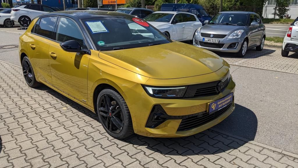 Autohaus Zimpel & Franke - Opel Astra Ultimate 1.2 AHZV Schiebedach Voll-LED Alc - Bild 1 Autohaus Zimpel & Franke - Opel Astra Ultimate 1.2 AHZV Schiebedach Voll-LED Alc - Bild 1