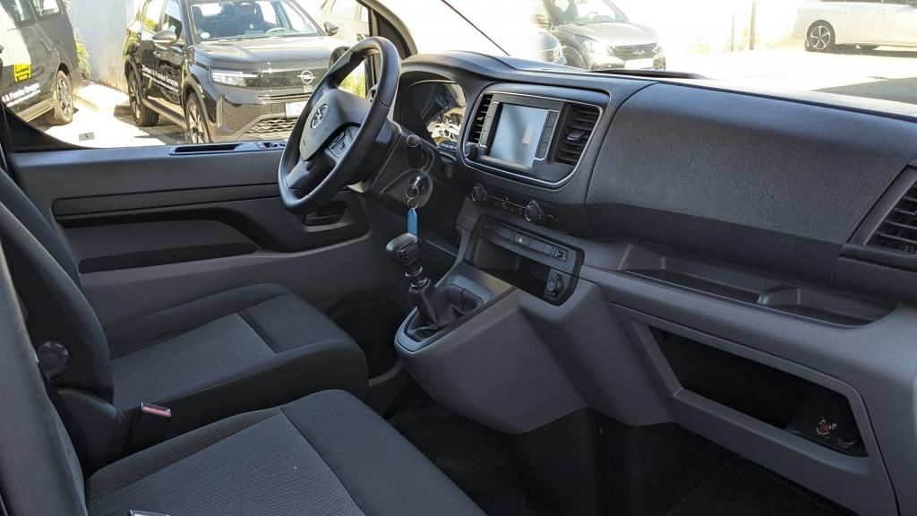 Autohaus Zimpel & Franke - Opel Vivaro Combi 9-Sitzer Navi Zusatzklima 2x Schieb - Bild 10 Autohaus Zimpel & Franke - Opel Vivaro Combi 9-Sitzer Navi Zusatzklima 2x Schieb - Bild 10